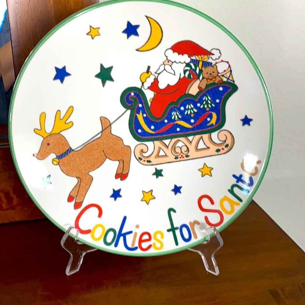 Mikasa  Cookies For Santa Plate Ultra Ceramic FX056